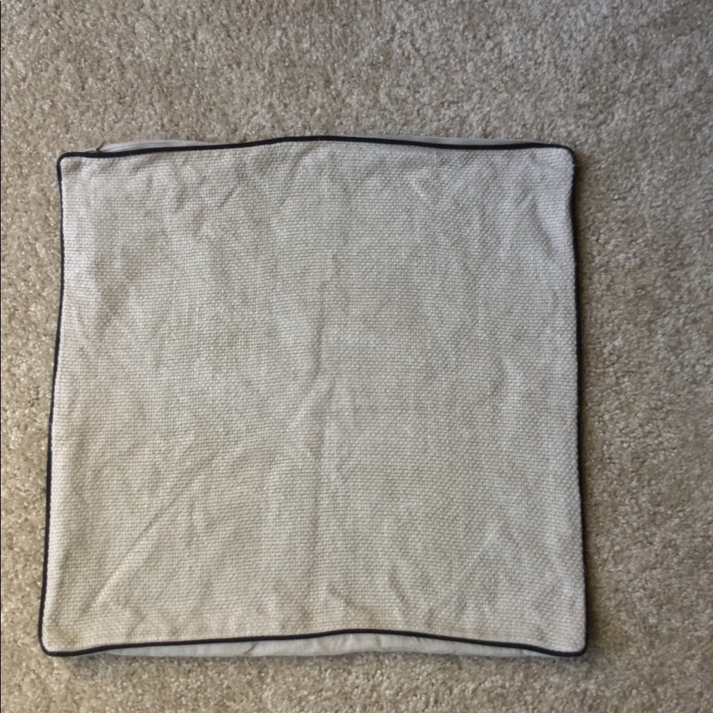 Throw pillow